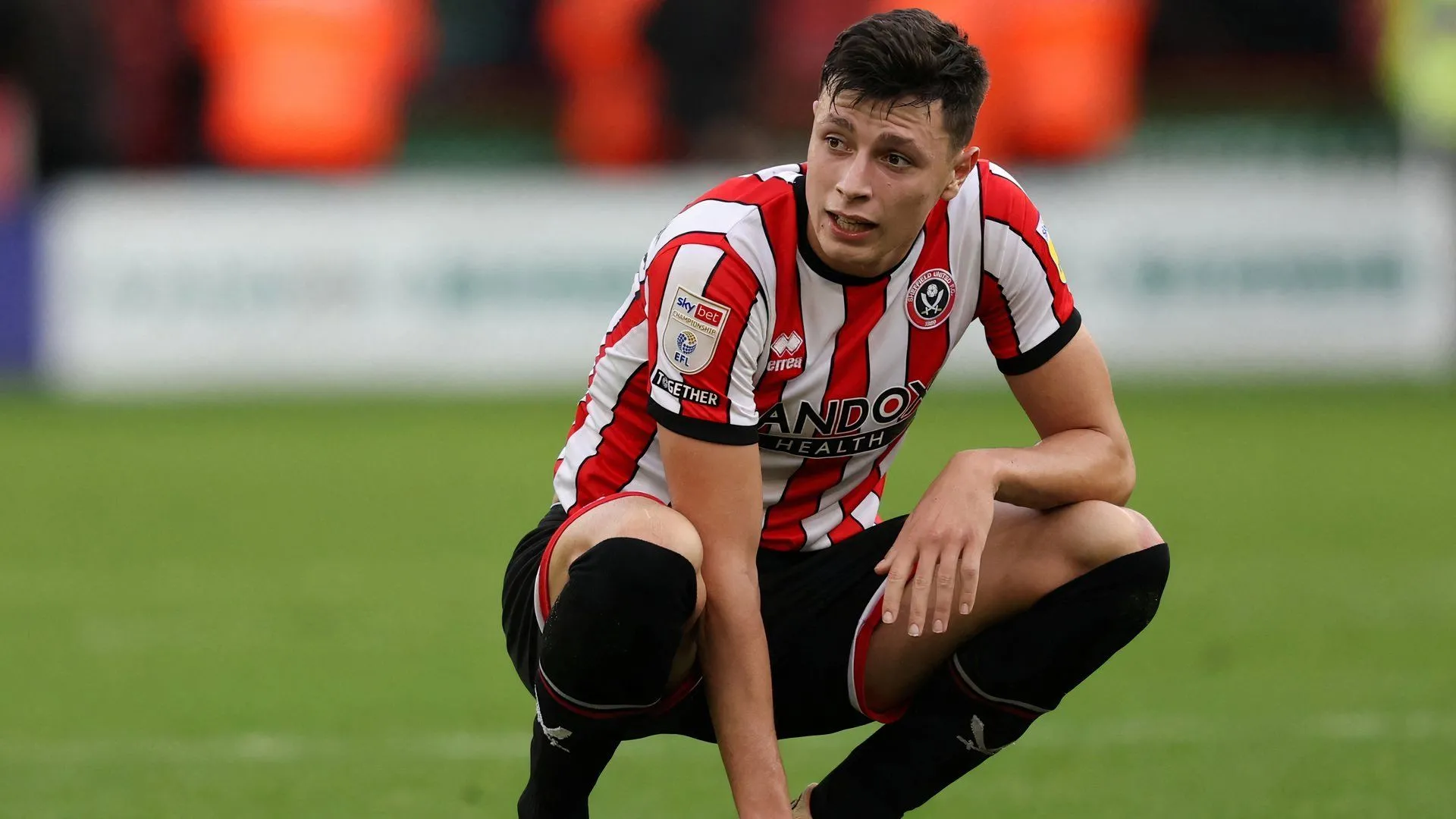 Anel Ahmedhodzic, trung vệ trụ cột của Sheffield United, đối mặt tương lai bất định