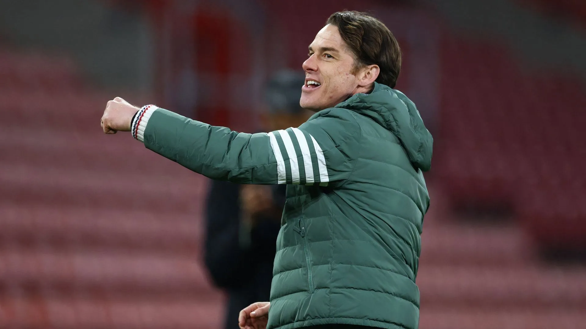 Scott Parker ăn mừng chiến thắng cùng Burnley tại giải Championship