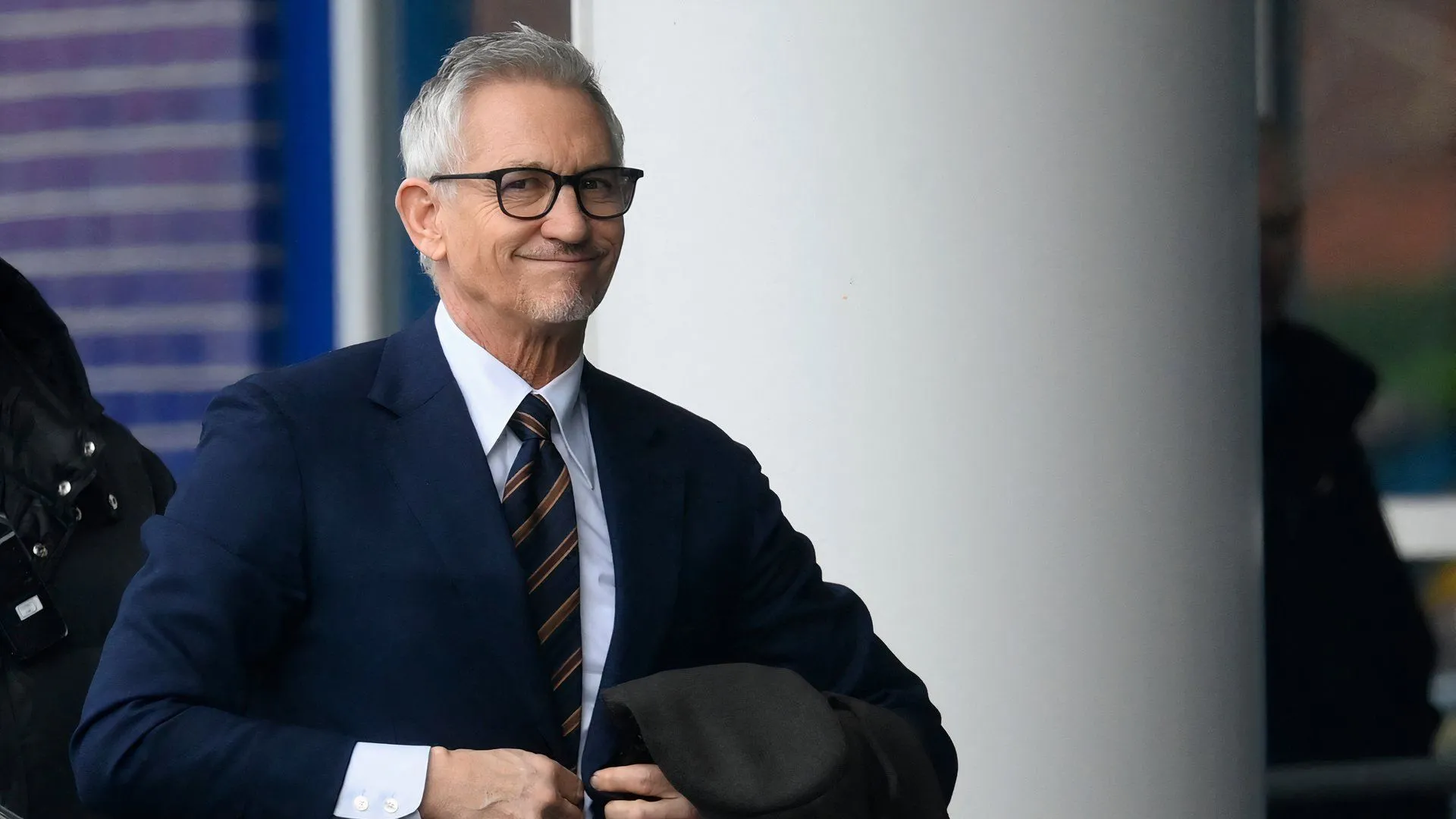 Huyền thoại bóng đá Anh Gary Lineker, biểu tượng của Leicester City và MC Match of the Day