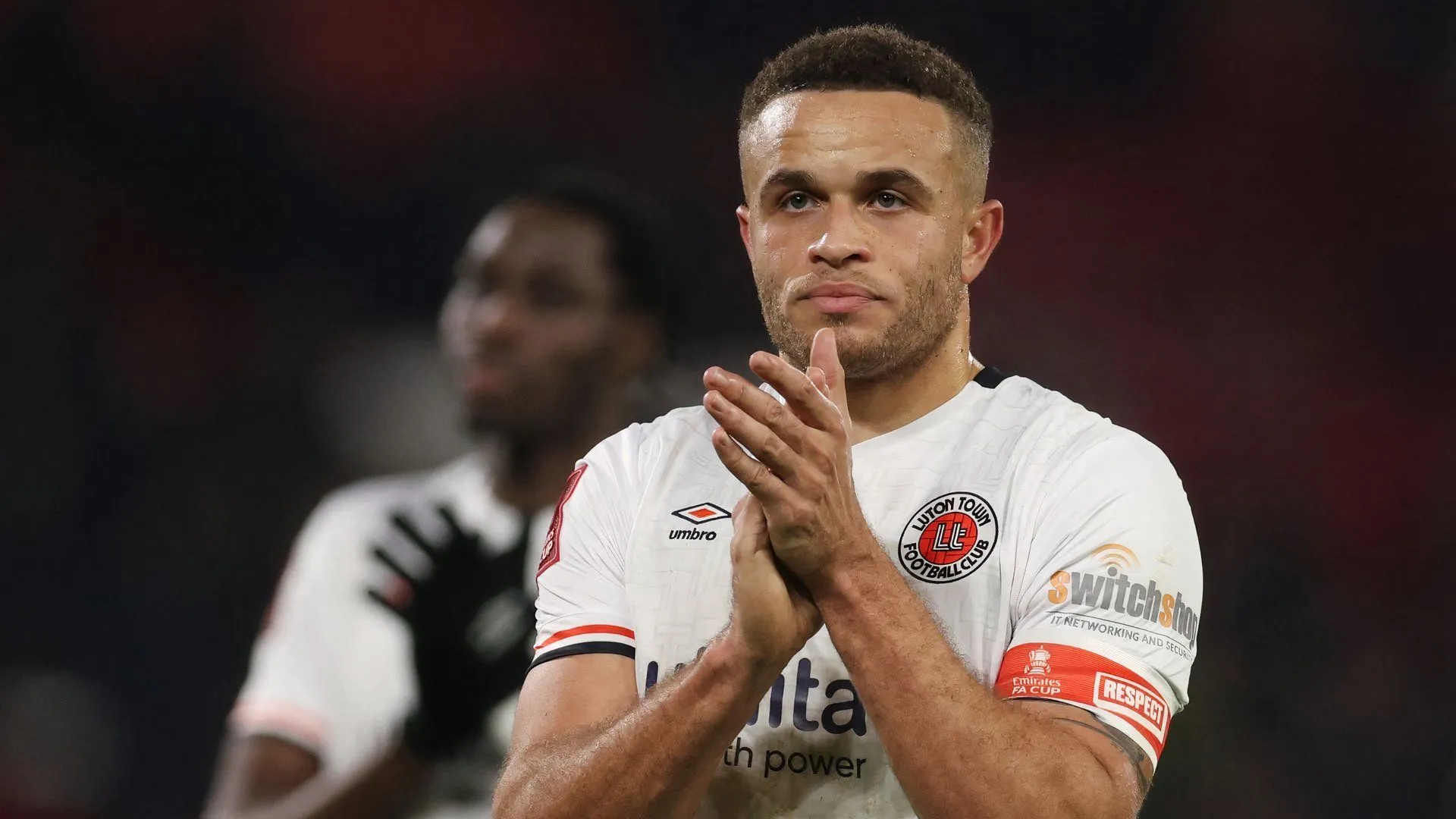 Tiền đạo Carlton Morris của Derby County được kỳ vọng sẽ gánh vác hàng công trong thời gian Patrick Agyemang dưỡng thương.