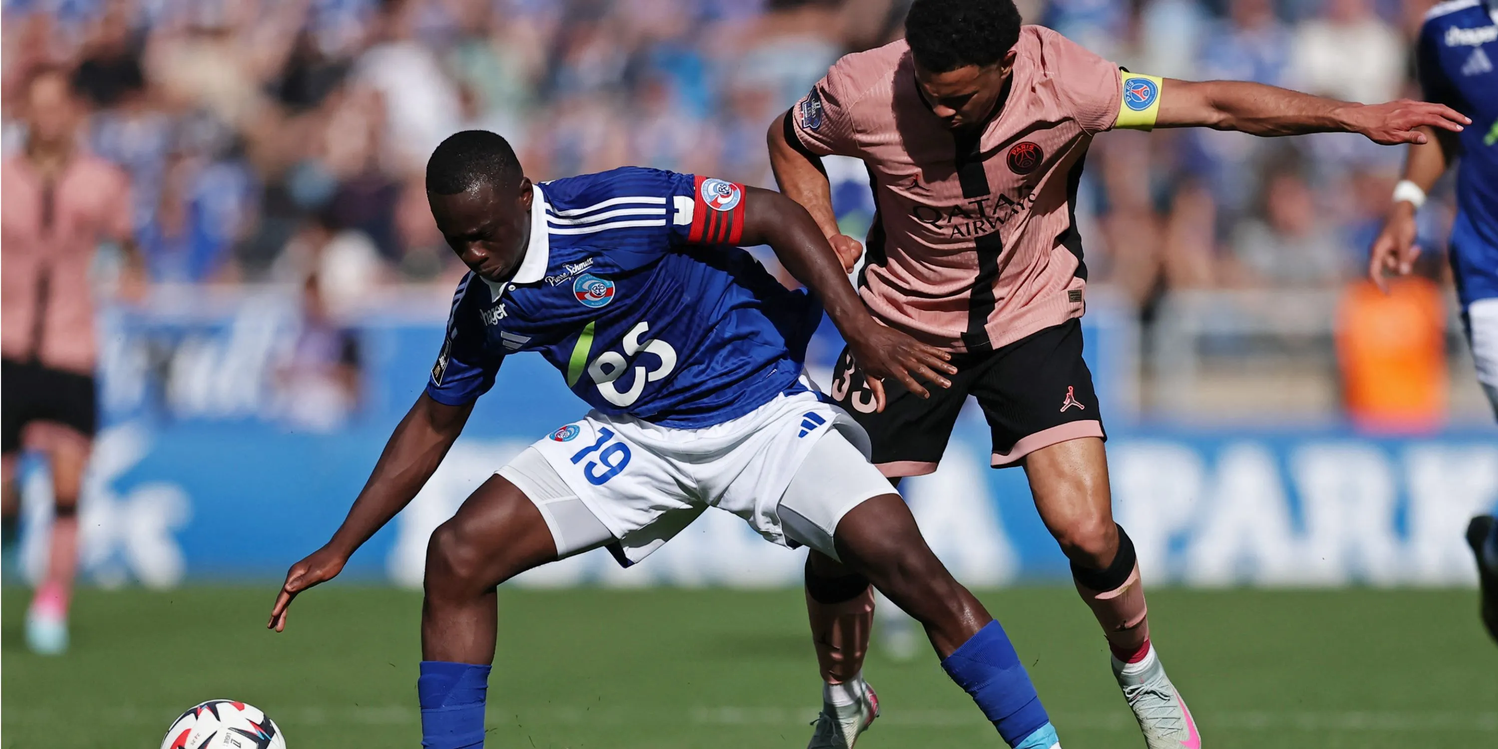 Tiền vệ Habib Diarra, bản hợp đồng kỷ lục của Sunderland