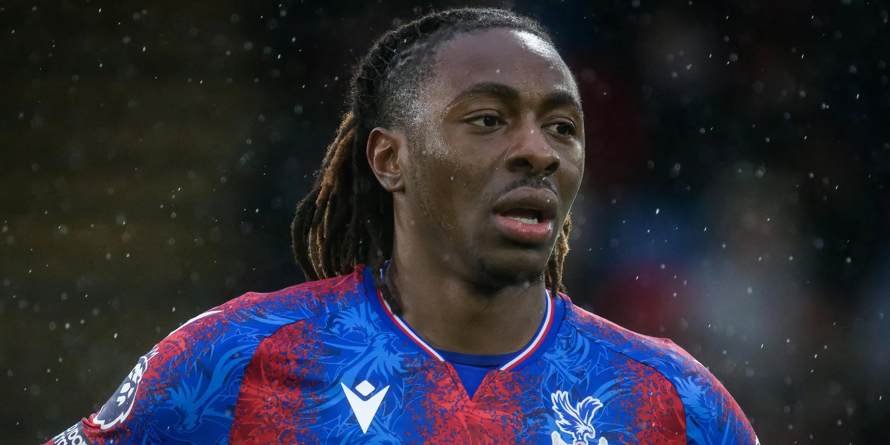 Tiền vệ tấn công Eberechi Eze trong màu áo Crystal Palace