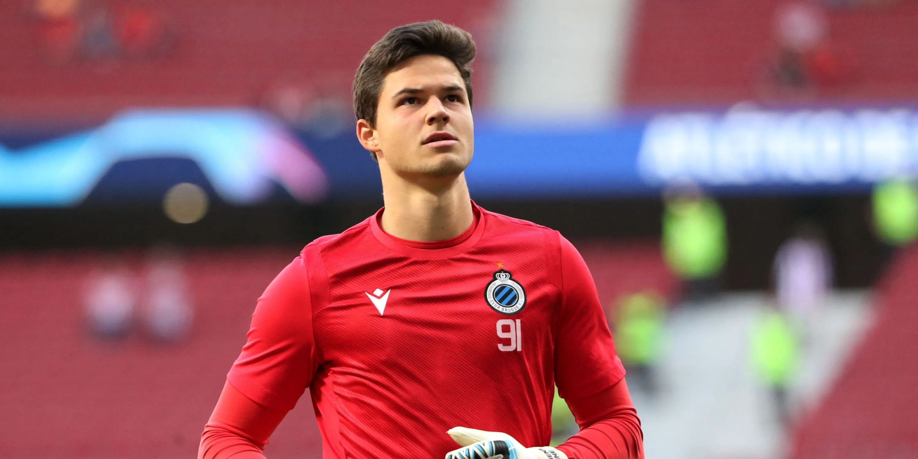 Thủ môn Senne Lammens trong màu áo Royal Antwerp, đang là mục tiêu chuyển nhượng của Manchester United