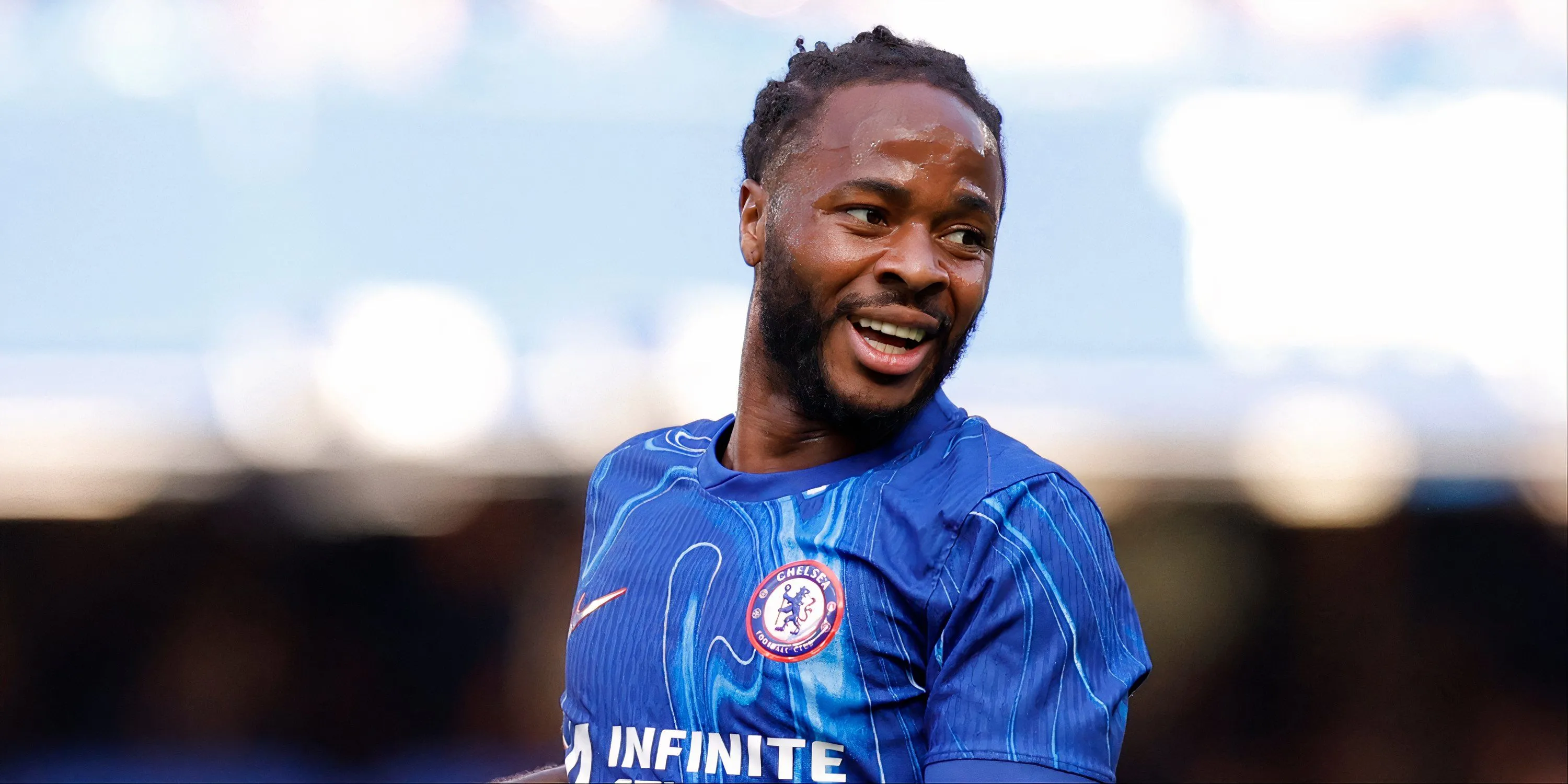 Tiền đạo Raheem Sterling của Chelsea, mục tiêu chuyển nhượng tiềm năng của West Ham.